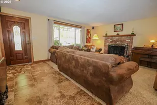 686 Murdock Dr, Oakland, OR 97462 - Photo 5