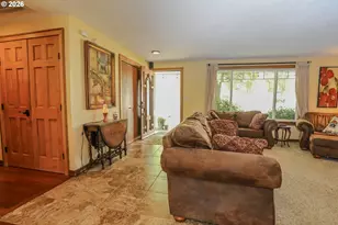 686 Murdock Dr, Oakland, OR 97462 - Photo 7