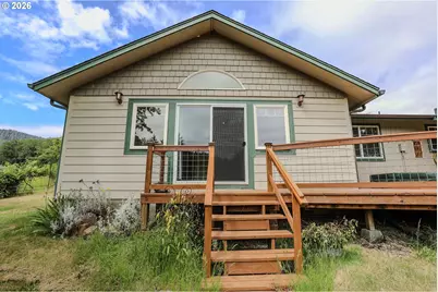 686 Murdock Dr, Oakland, OR 97462 - Photo 37