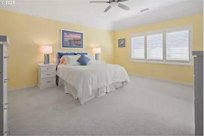 4674 Chelsea Ln, Lake Oswego, OR 97035 - Photo 23