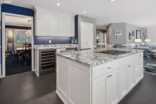 4674 Chelsea Ln, Lake Oswego, OR 97035 - Photo 11