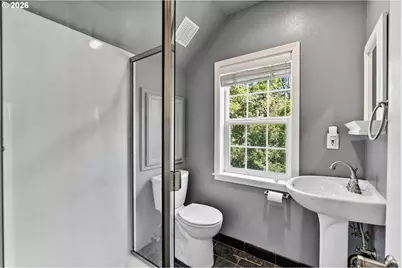 1336 Spyglass Dr, Eugene, OR 97401 - Photo 29