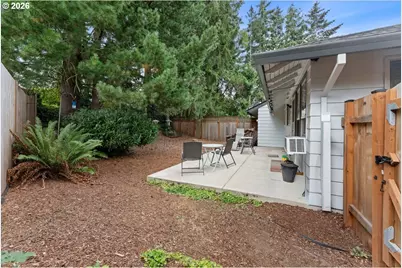 9042 SW Monterey Pl, Portland, OR 97225 - Photo 37