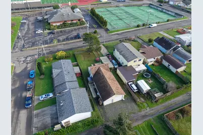 2518 Pacific Ave, North Bend, OR 97459 - Photo 45