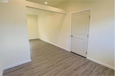 2518 Pacific Ave, North Bend, OR 97459 - Photo 33