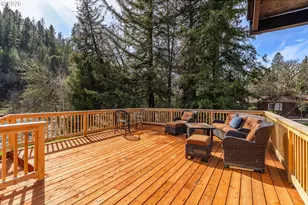 24990 Hwy 62, Trail, OR 97541 - Photo 11