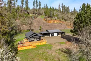 24990 Hwy 62, Trail, OR 97541 - Photo 1