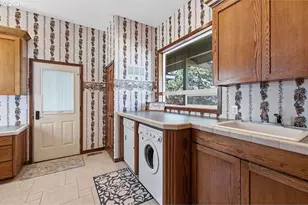 11455 SW Reif Rd, Powell Butte, OR 97753 - Photo 17