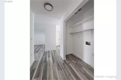 10690 SW Davies Rd, Beaverton, OR 97008 - Photo 11