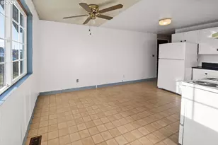 2440 Pine St, Seaside, OR 97138 - Photo 5