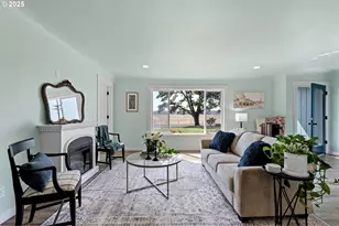 24315 Peoria Rd, Harrisburg, OR 97446 - Photo 9