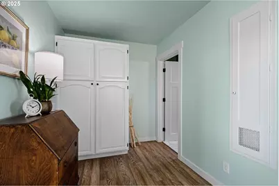 24315 Peoria Rd, Harrisburg, OR 97446 - Photo 17