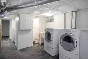 1945 NE Bell Dr, Portland, OR 97220 - Photo 29