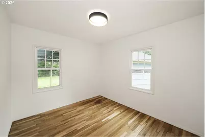 1945 NE Bell Dr, Portland, OR 97220 - Photo 15