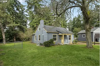 1945 NE Bell Dr, Portland, OR 97220 - Photo 33