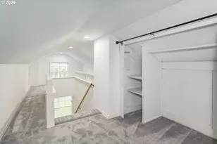 1945 NE Bell Dr, Portland, OR 97220 - Photo 21