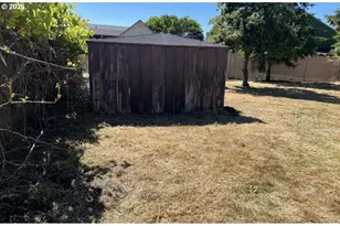 455 Rugh Ln, Lakeside, OR 97449 - Photo 19