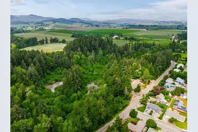 683 NE Summerfield St, McMinnville, OR 97128 - Photo 37