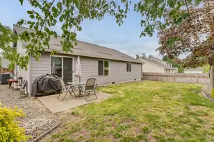 683 NE Summerfield St, McMinnville, OR 97128 - Photo 27