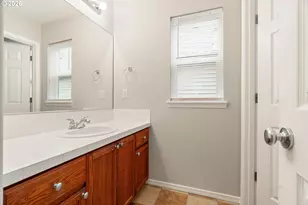 1062 SE Tamango St, Hillsboro, OR 97123 - Photo 39