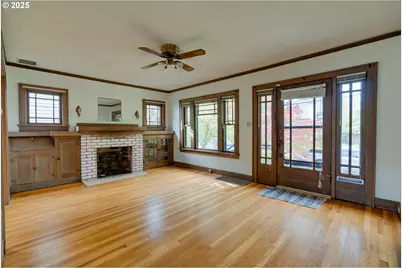 7024 N Villard Ave, Portland, OR 97217 - Photo 5