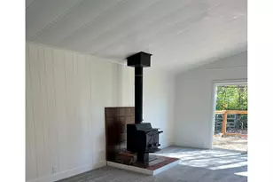 27256 Clear Lake Rd, Eugene, OR 97402 - Photo 13