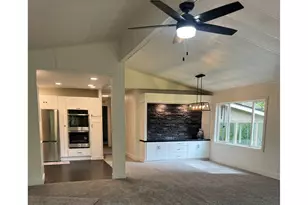 27256 Clear Lake Rd, Eugene, OR 97402 - Photo 7