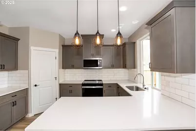 12813 NE 109th St, Vancouver, WA 98682 - Photo 13