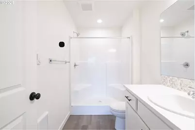 14716 SE Powell Blvd, Portland, OR 97236 - Photo 13