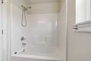 3223 SE 122nd Ave, Portland, OR 97236 - Photo 33