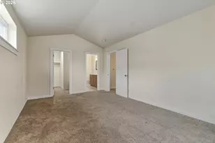 3223 SE 122nd Ave, Portland, OR 97236 - Photo 13