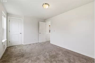 3223 SE 122nd Ave, Portland, OR 97236 - Photo 31