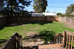 715 Deal St, Junction City, OR 97448 - Photo 15