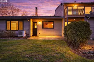 7804 NE Loowit Loop, Vancouver, WA 98662 - Photo 9