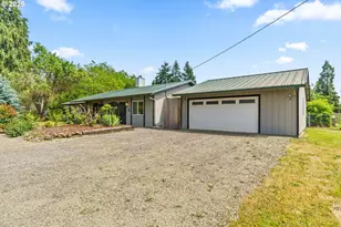 101 E Cooley Ave, Brownsville, OR 97327 - Photo 3