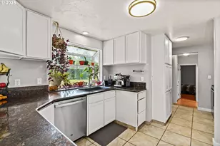 101 E Cooley Ave, Brownsville, OR 97327 - Photo 21