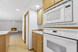 109 Cliff Wood Ln, Kelso, WA 98626 - Photo 11