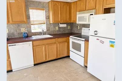 495 N Wahanna Rd, Seaside, OR 97138 - Photo 7