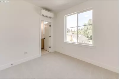 3725 N Michigan Ave, Portland, OR 97227 - Photo 15