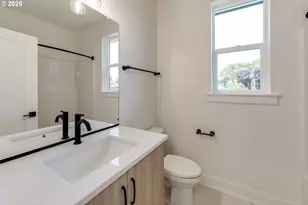 3725 N Michigan Ave, Portland, OR 97227 - Photo 19