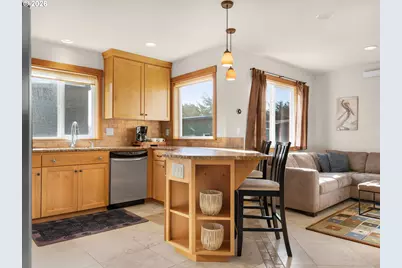 8934 Pelican Ln #6, Manzanita, OR 97130 - Photo 11