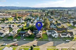 2507 6th St, Tillamook, OR 97141 - Photo 41