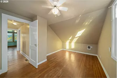 2507 6th St, Tillamook, OR 97141 - Photo 23