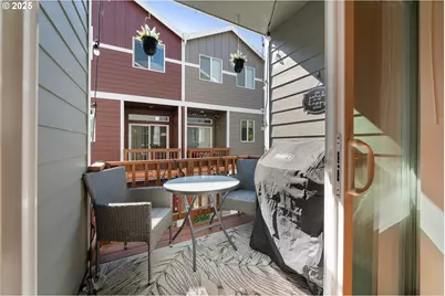 18292 SW Annamae Ln, Beaverton, OR 97003 - Photo 17