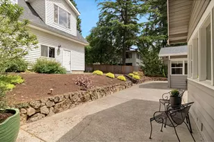 15939 Twin Fir Rd, Lake Oswego, OR 97035 - Photo 3