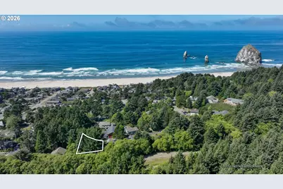 415 Chilkoot Trl, Cannon Beach, OR 97110 - Photo 1