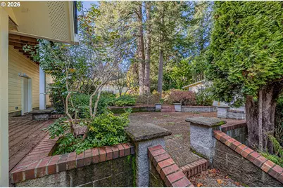 1740 Pennsylvania Ave, Coos Bay, OR 97420 - Photo 39