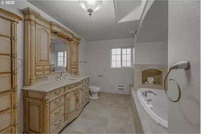 1740 Pennsylvania Ave, Coos Bay, OR 97420 - Photo 25