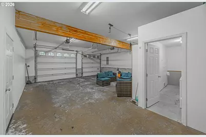 1740 Pennsylvania Ave, Coos Bay, OR 97420 - Photo 35