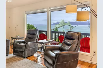 102 W Grand Ave, Astoria, OR 97103 - Photo 5